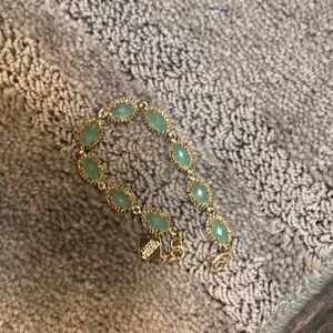Kendra Scott bracelet